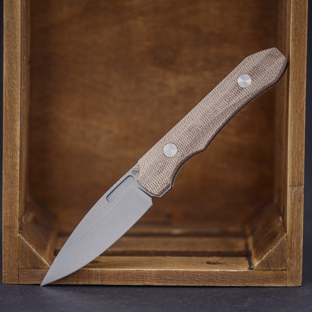 Combat Beads X-Series Fixed Micarta Natural